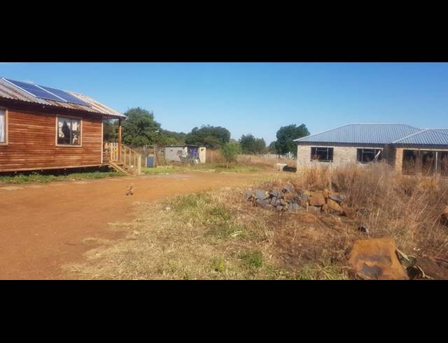 LAND FOR SALE IN WALKERVILLE CENTRAL